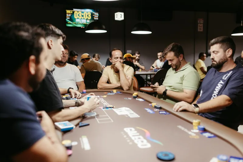 Pull the Pin or Push Your Luck? The Hidden Psychology Behind Australia's Cash-Out Obsession